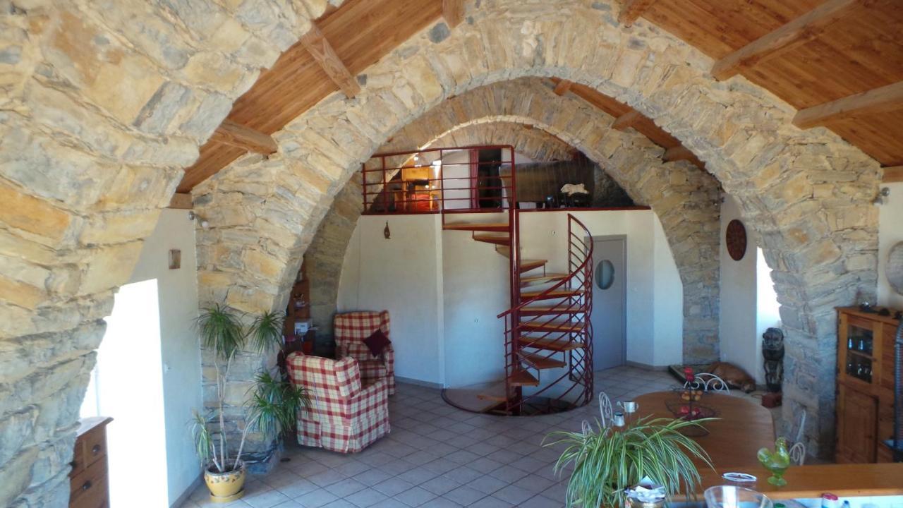 Chambre D'Hotes Les Louves Saint-Paul-des-Fonts Exterior photo